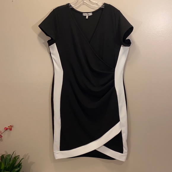 - ❤️ME, I’ll hug your curves! 2 dresses! - Picture 1 of 12